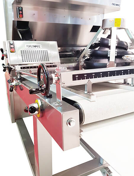 Машина тестозакаточная Porlanmaz Bakery Machinery PMDM 400